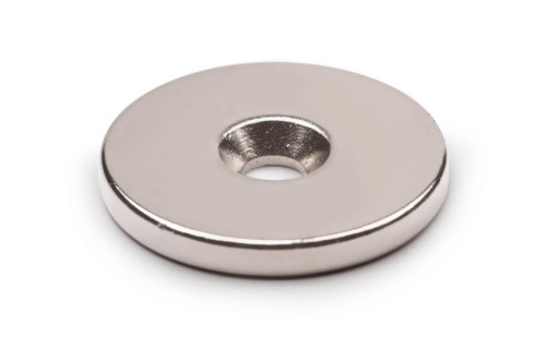 Неодимовый магнит диск 25х3мм с зенковкой 4,5/7,5 в наличии фото 2